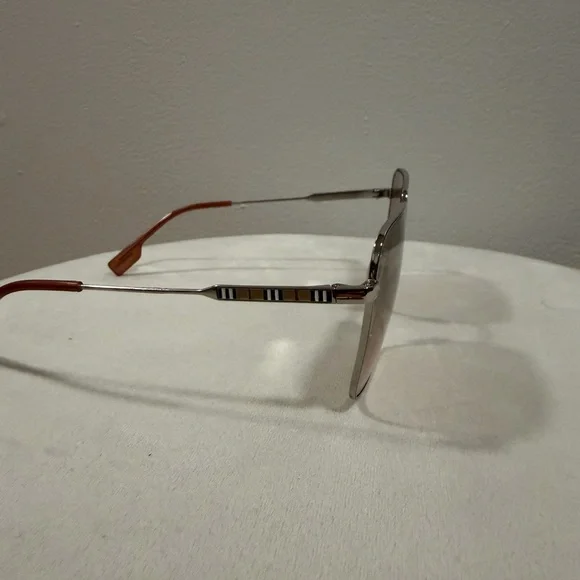 Burberry Silver Sunglasses - Picture 5 of 7